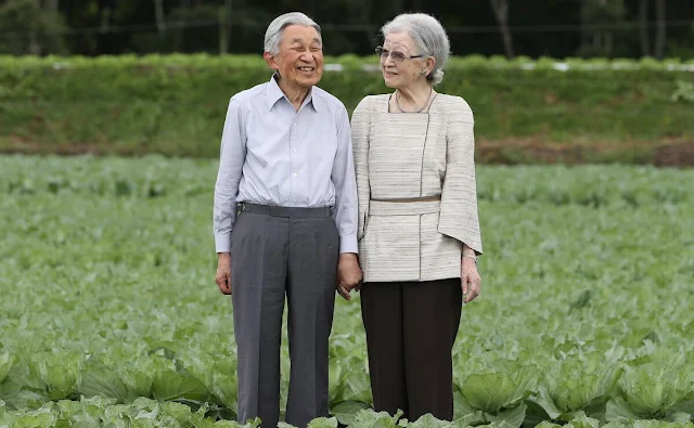 Emperor Emeritus Akihito and Empress Emerita Michiko are currently taking a rest in the resort town