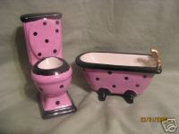 designer toilet seats AND BATHTUB !! FUN!!