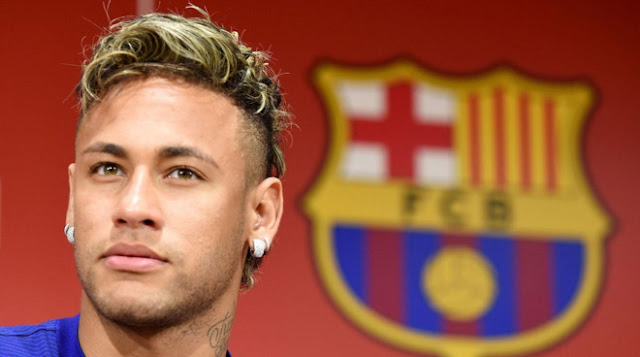 Neymar sẽ vượt qua Messi nếu rời Barca?
