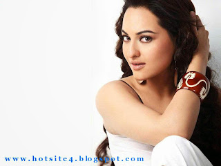 Sonakshi Sinha 2014 Sexy Wallpapers - Download Sonakshi Sinha 2014 Cute HD Wallpapers - Desktop HD Sonakshi Sinha 2014 Wallpapers - www.hotsite4.blogspot.com