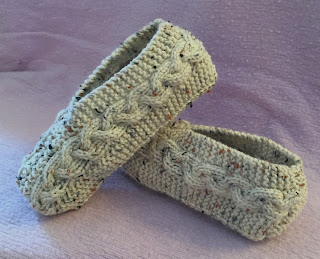 Knit Slipper Pattern for children and adults