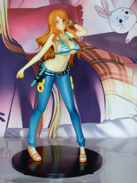 One Piece - Nami Figure