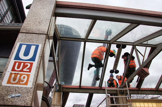 Baustelle Glasdacharbeiten, U-Bahnhof Zoologischer Garten, Hardenbergplatz, 10623 Berlin, 08.01.2014