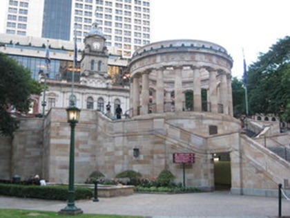 WAR MEMORIAL brisbane 001]