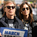 Paul McCartney ikut serta March For Our Lives di new York.