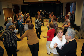 Baile en en Centro de Mayores Nicanor Barroso.