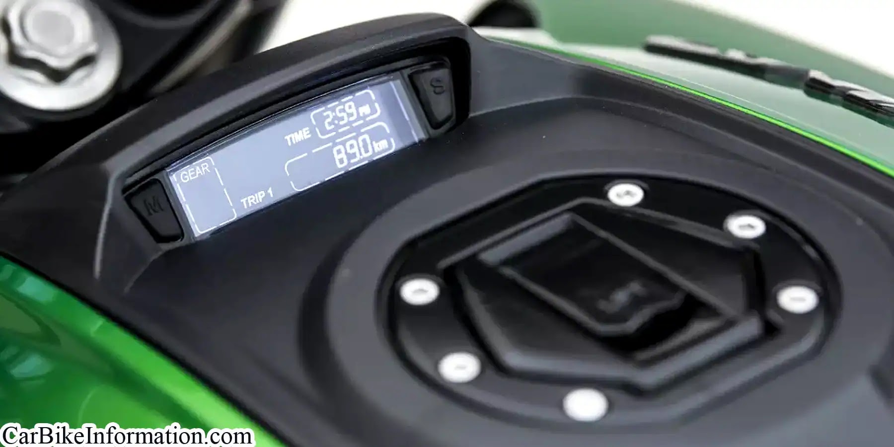 Bajaj Dominar 400 Console