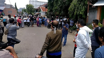 VIDEO, Warga Pinrang Protes Isolasi Mandiri Pasien Positif Covid19 Di Tengah Permukiman padat