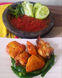 3.Ayam Goreng Lalapan Sambal Limau