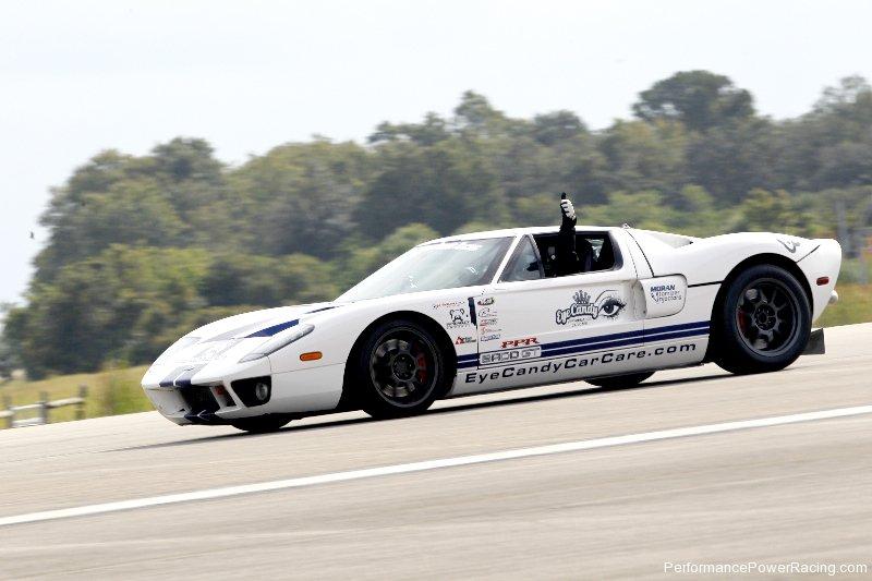 Ford GT sets 283 mph Guinness World Record for top speed