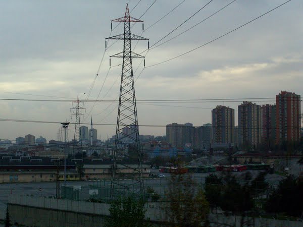 Power lines and over-development off the side of the TEM highway in Istanbul. 