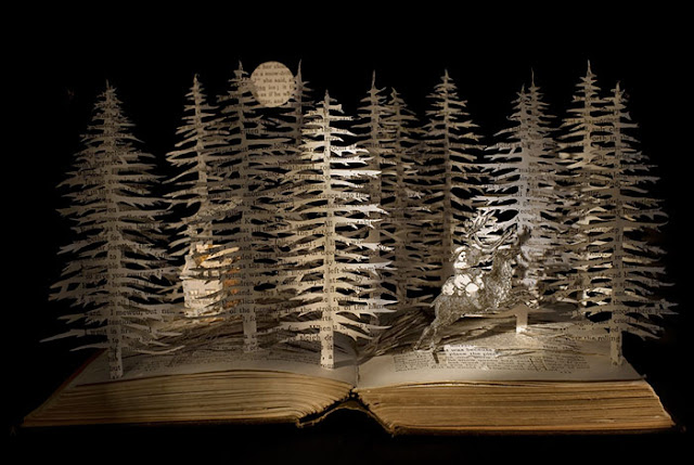 立体的で幻想的な本。本の世界が飛び出す!?10枚　雪の女王