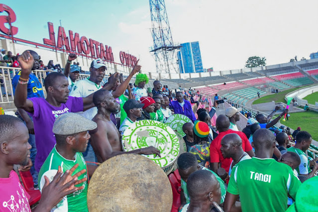 Gor fans at Nyayo National stadium
