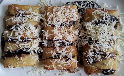 http://wa-emief.blogspot.com/2016/02/resep-membuat-pisang-coklat-meler-keju.html