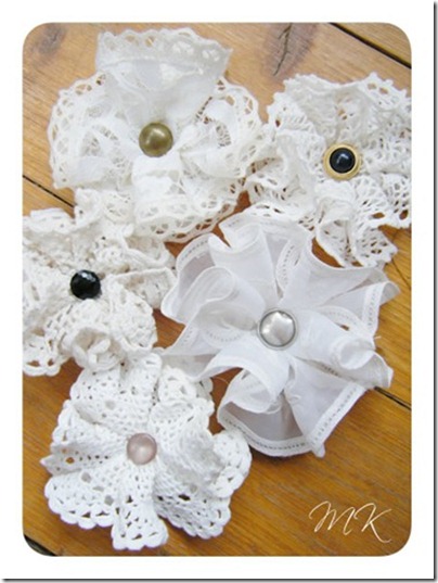 doily flowers 19_thumb[2]