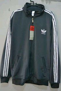 jaket merk adidas