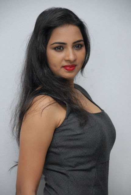 Tamil actress Srushti Dange hot stills