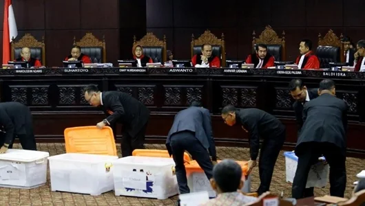 Hakim ke Saksi dari Prabowo: Jangan Gunakan Diksi Manipulatif-Siluman