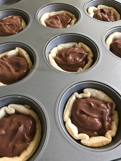 Mini Chocolate Pudding Pies Recipe