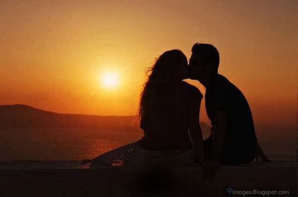 Kiss sunset couple sunset romantic sundown
