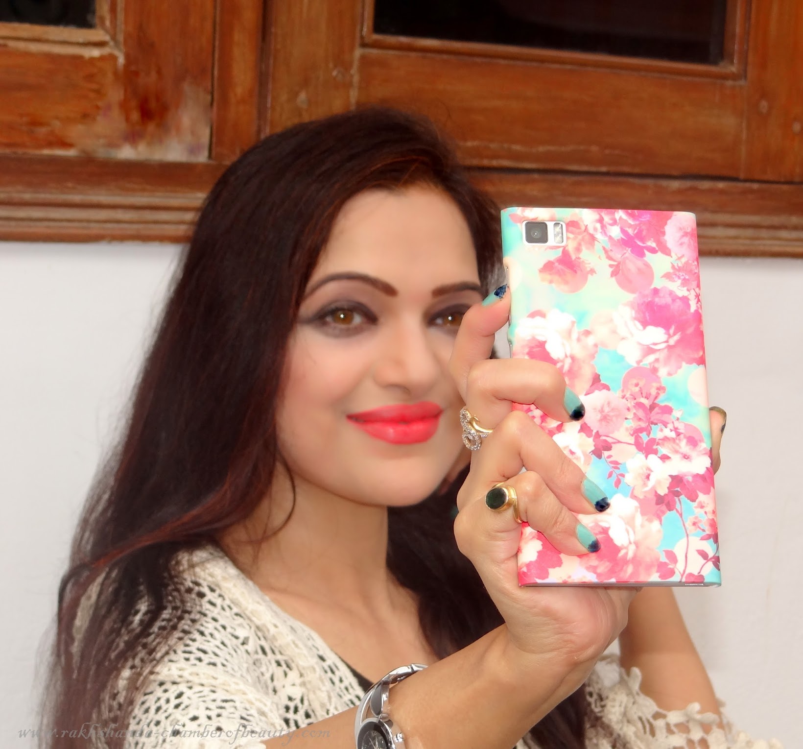 New in: Pretty Phone covers from Crayyostore, Phone cases for Mi3, Cool phone cases, online shopping, review, Indian fashion blogger, Chamber of Beauty