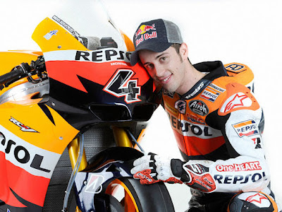 Honda_RC212V_2011_Repsol_Andrea_Dovizioso_03_1024x768