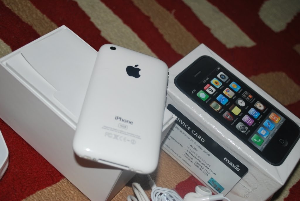 Apple iPhone 3G(S) 16GB White