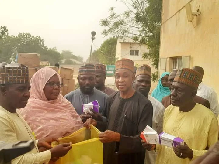 Naira scarcity: Zulum asks govt hospitals to give patients free drugs worth N300