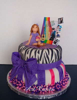 Justin Bieber Birthday Cake on Celebrating Birthday With Justin Bieber Theme Cake