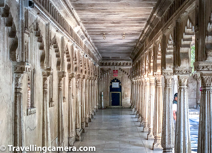 The City Palace of Udaipur is located in older part of the city and on the bank of Lake Pichola. The location of the city palace is so special that you not only explore City Palace but a lot from Udaipur - be it handicraft market, beautiful ghats around Lake Pichola, some of the most stunning hotels around Udaipur etc. To reach the entry gate of City Palace, you have walk through the hustle bustle of market and during tour of the City Palace, you see Lake Pichola on the other side and Taj Palace hotel in middle of lake is clearly visible from City Palace.