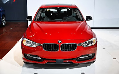 BMW red car model