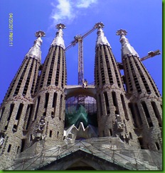 Front of la Segrada de la Familia