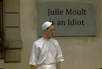 Julie Moult Idiot