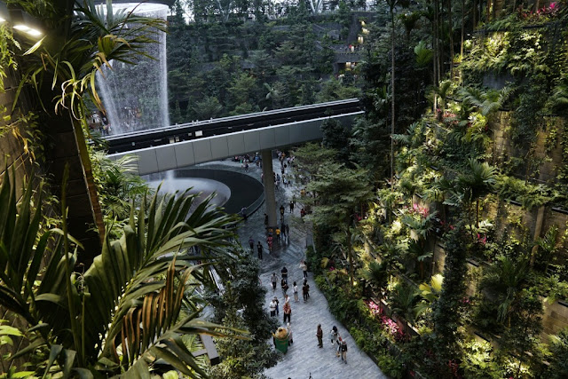 Du lịch Jewel Changi Airport Singapore