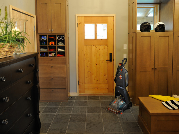 2011 HGTV Dream Home Mudroom