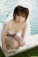 Ryoko Tanaka 田中涼子 Japanese gravure idol in sexy lingerie photo gallery