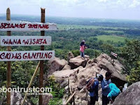 Lokasi Wisata Alam Jawa Barat yang Viral Karena Penelusuran Netizen