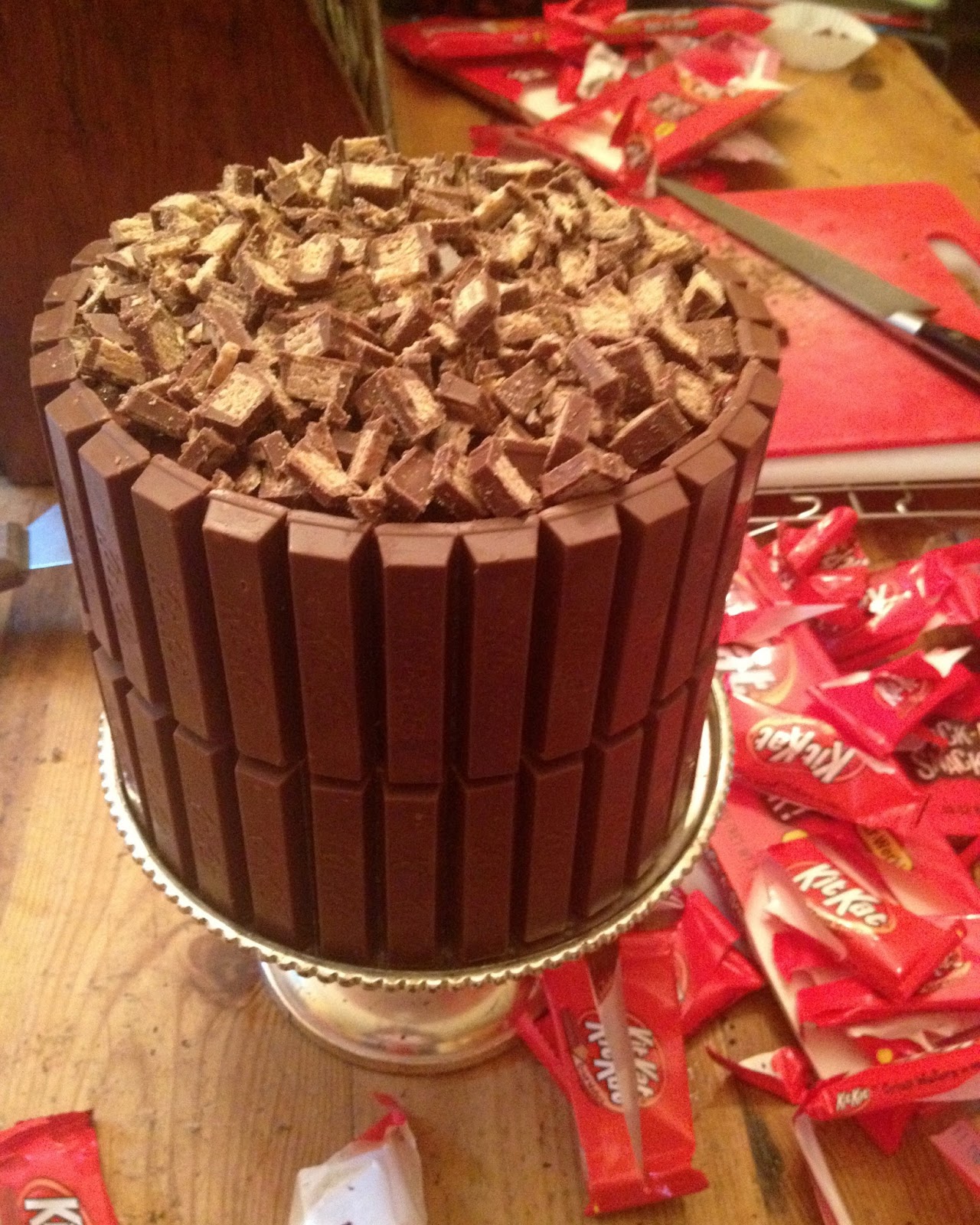 Ultimate Kit Kat Birthday Cake Featuring My Favorite Chocolate Cake ...