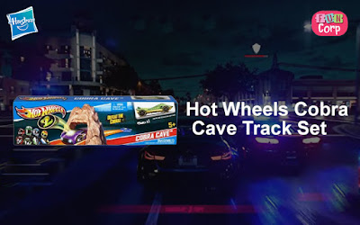 Hot Wheels Cobra Cave Track Set