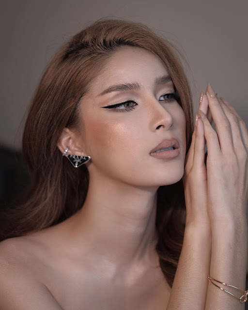 Tan Apasara – Most Beautiful Trans Woman Model Thailand