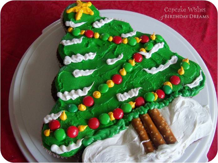 Christmas Theme Cakes and Cupcakes - Cakes and Cupcakes Mumbai