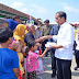 Presiden Jokowi Kunjungi Posko Pengungsian Warga Terdampak Banjir di Demak