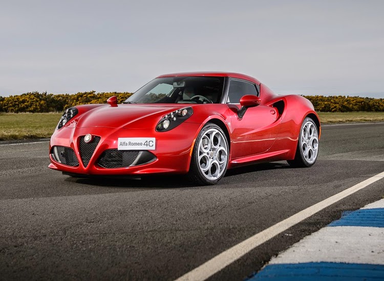 Alfa Romeo 4C - Front Angle, 2014