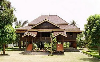  Rumah  Tradisional Betawi 