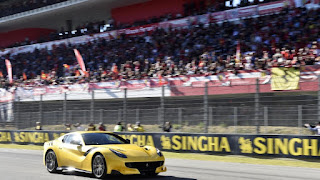 Fondos de Pantalla de Ferrari F12 TdF