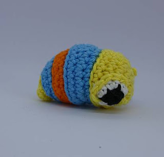 PATRON GRATIS GUSANO AMIGURUMI 52857