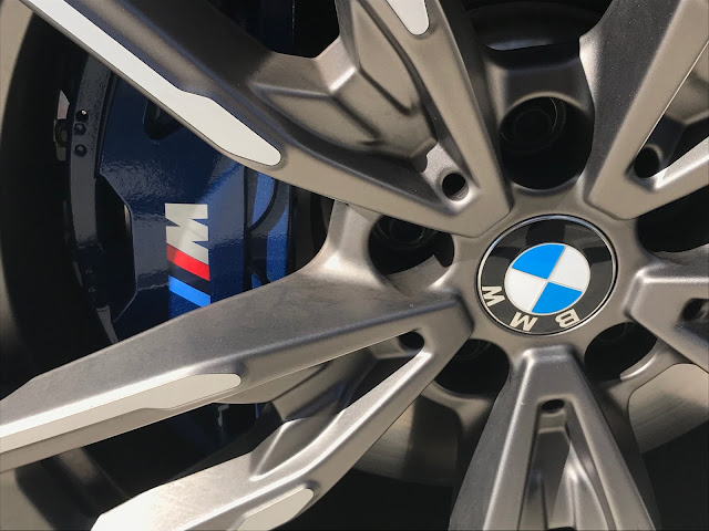 M brake caliper on 2020 BMW M340i