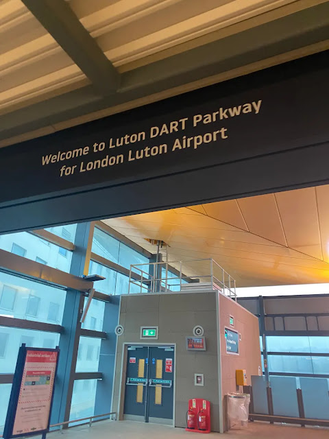 Luton DART Parkway