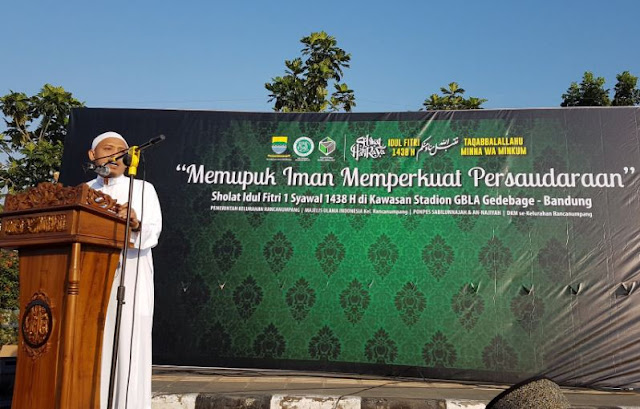 Warga Kelurahan Rancanumpang Shalat Id Bersama Wali Kota Bandung di GBLA