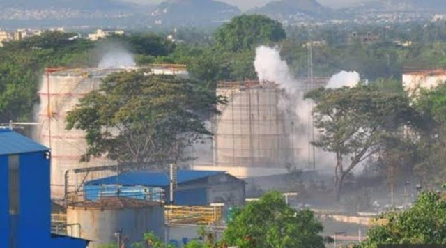 Vizag gas leak : 8 dead, Andhra Pradesh govt orders a test.